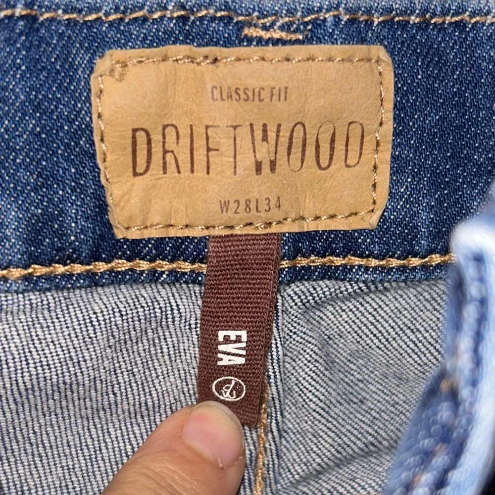 ANTHRO x DRIFTWOOD Eva Floral Embroidered Bootcut Jean Whiskering Raw hem SZ: 28 - Picture 6 of 13
